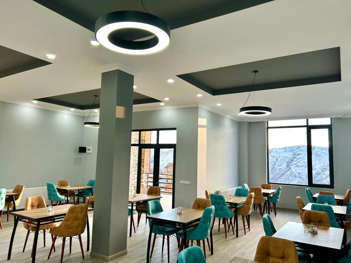 Dandelion Hotel Gudauri Ganisi Bagian luar foto